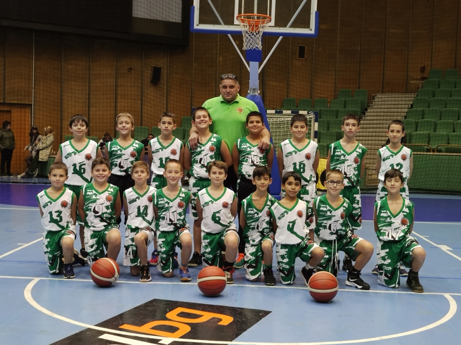 Mariyan-Kostadinov-p-rvo-iska-da-izgradi-otbor,-posle-sche-uchi-momchetata-na-basketbol