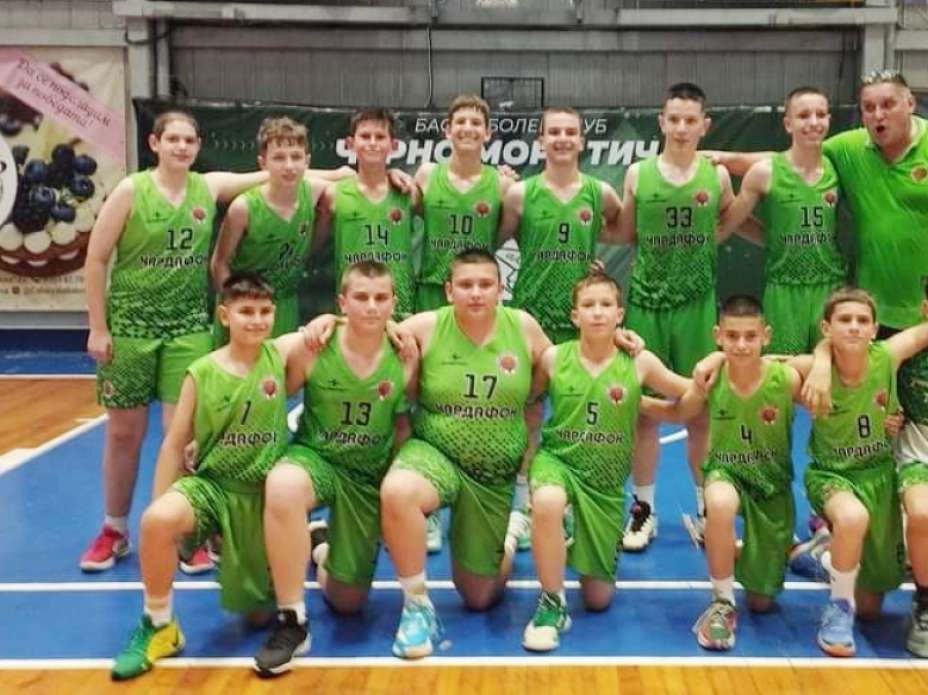 Pobeditelite-sreschu--Levski-