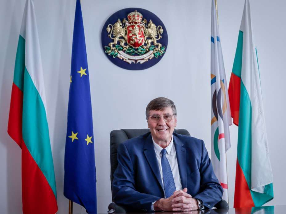 Georgi-Glushkov,-pocheten-grazhdanin-na-Tryavna-ot-2012-g.,-za-vtori-mandat-e-sporten-minist-r
