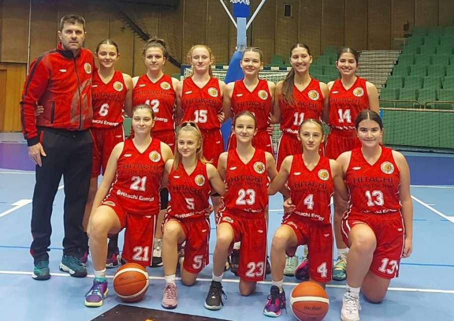 Strah-t-d-rzha-momichetata-na-Viktor-Krushev-samo-5-minuti...